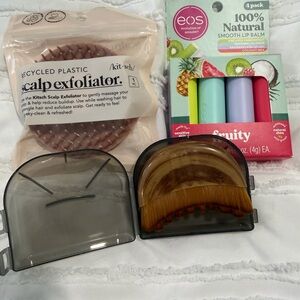 Scalp Exfoliator, Lymphatic Face Brush and Lip Balm Set